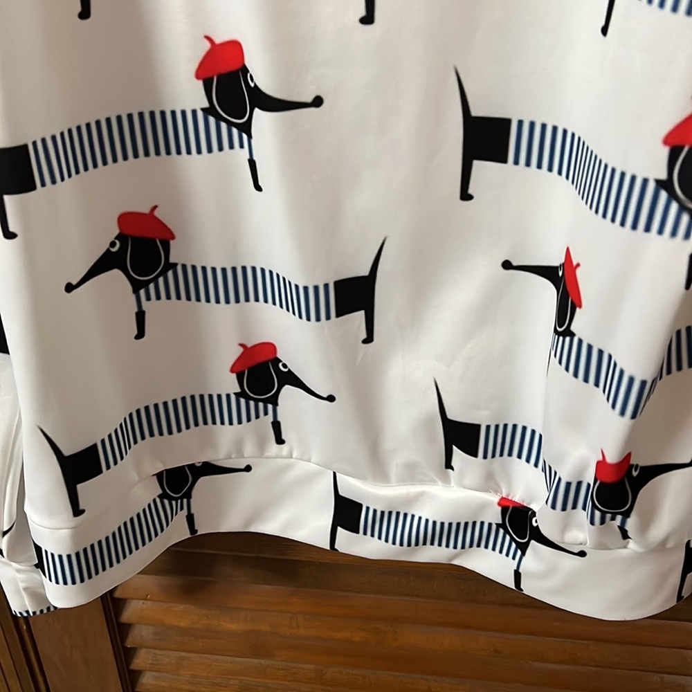 Women’s Large sweatshirt white with navy cartoon dachshunds red beret NEW - Picture 5 of 6